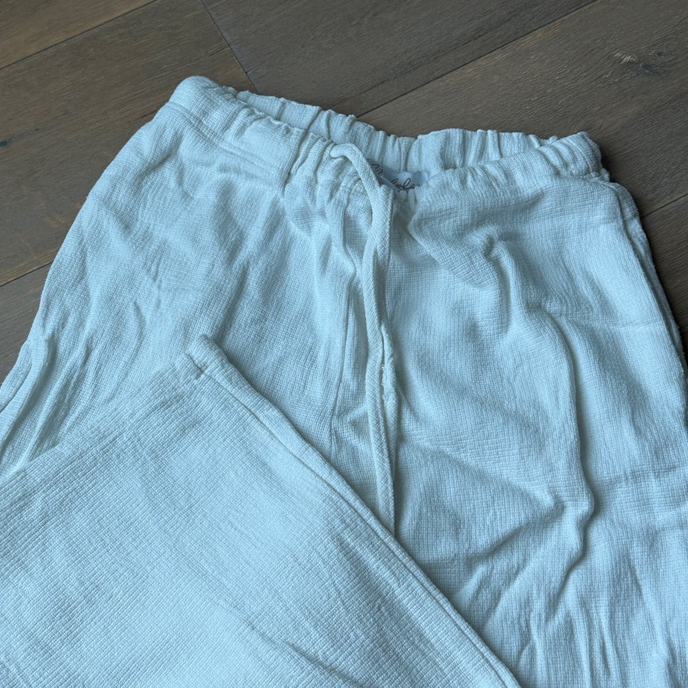 Wide leg linen white pants